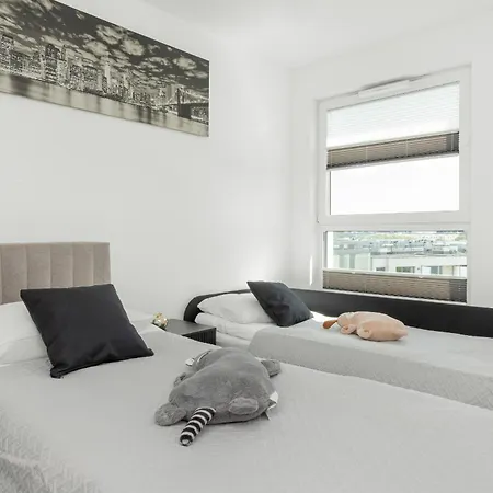 Nowoczesny Z Parkingiem W Gdansku By Renters Гданьск